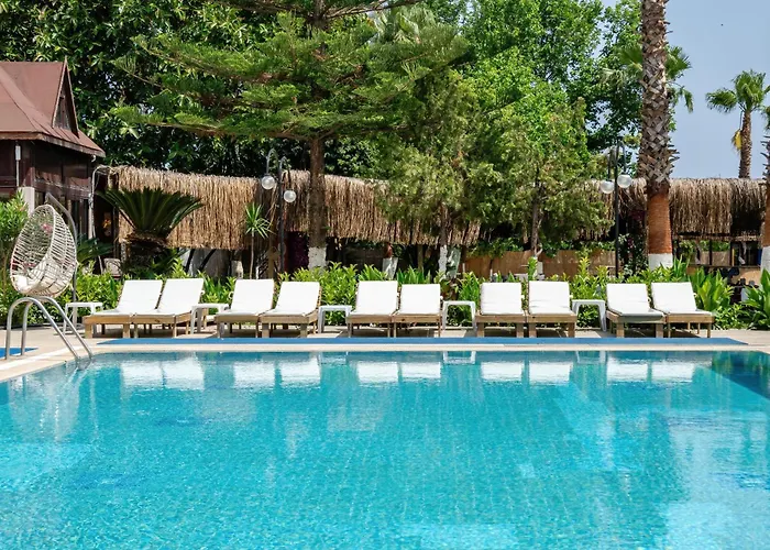 Hotel Moda Camyuva 3*