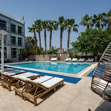 Otel Moda Suıt çamyuva 3*