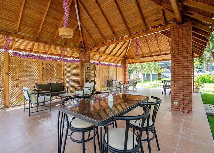 Moda Camyuva Hotel 3*