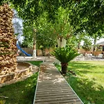 Hotel Moda Camyuva