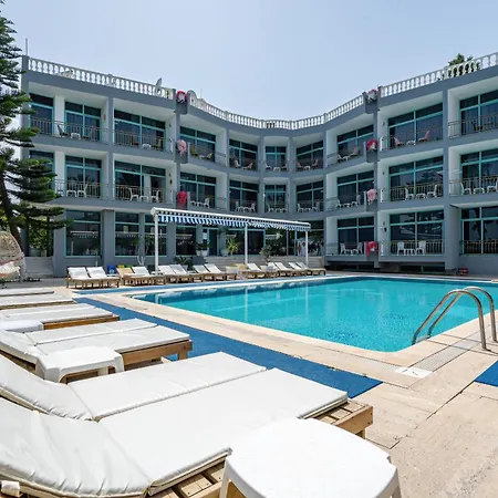 Hotel Moda Camyuva