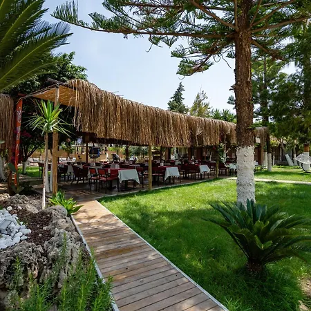 Moda Camyuva Hotel