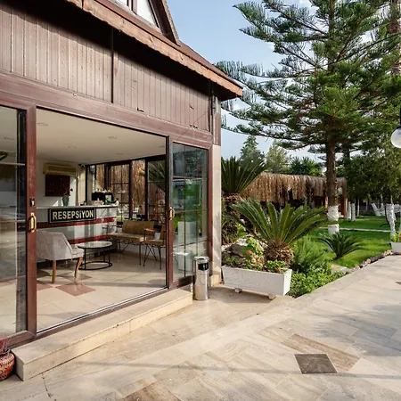 ホテル Moda Camyuva