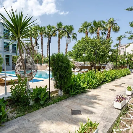 Moda Camyuva アンタルヤ